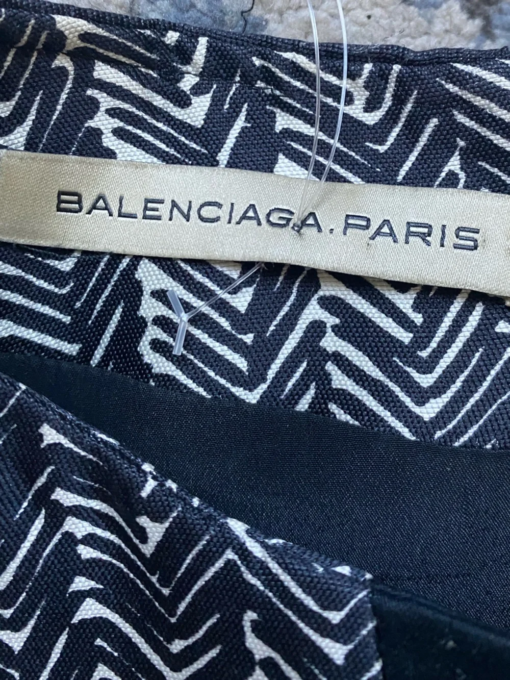 Balenciaga Black, White & Gold Patterned Dress Sz 36 - Picture 3 of 4